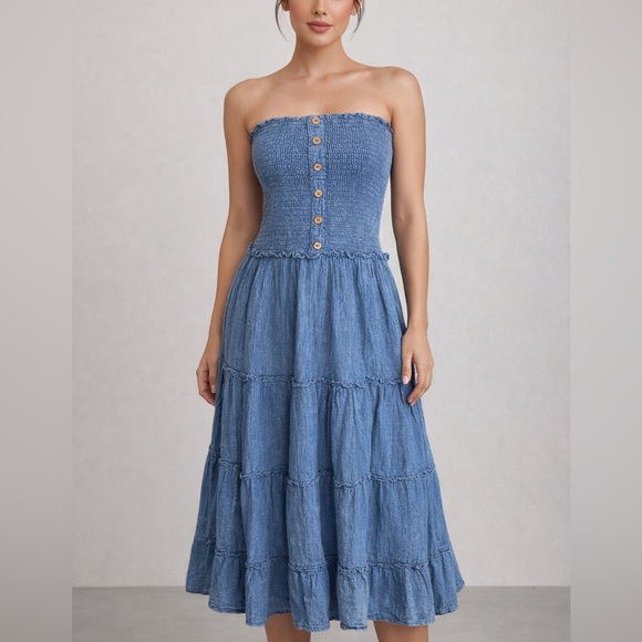 Mlle Gabrielle Dresses & Skirts - Mlle Gabrielle Denim Tube Midi-Dress Size Medium